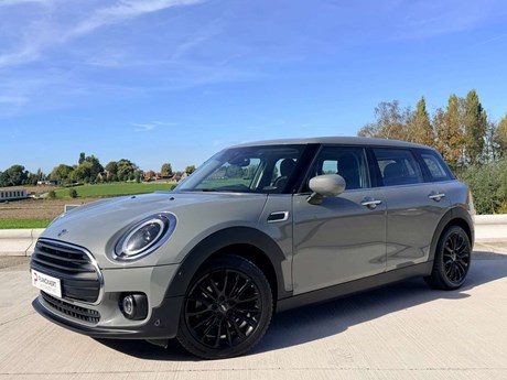 MINI Cooper Clubman